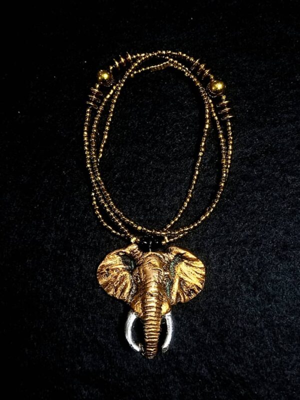 african necklace bahamas